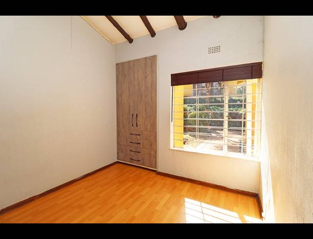 4 BEDROOM HOUSE FOR SALE IN WELTEVREDEN PARK